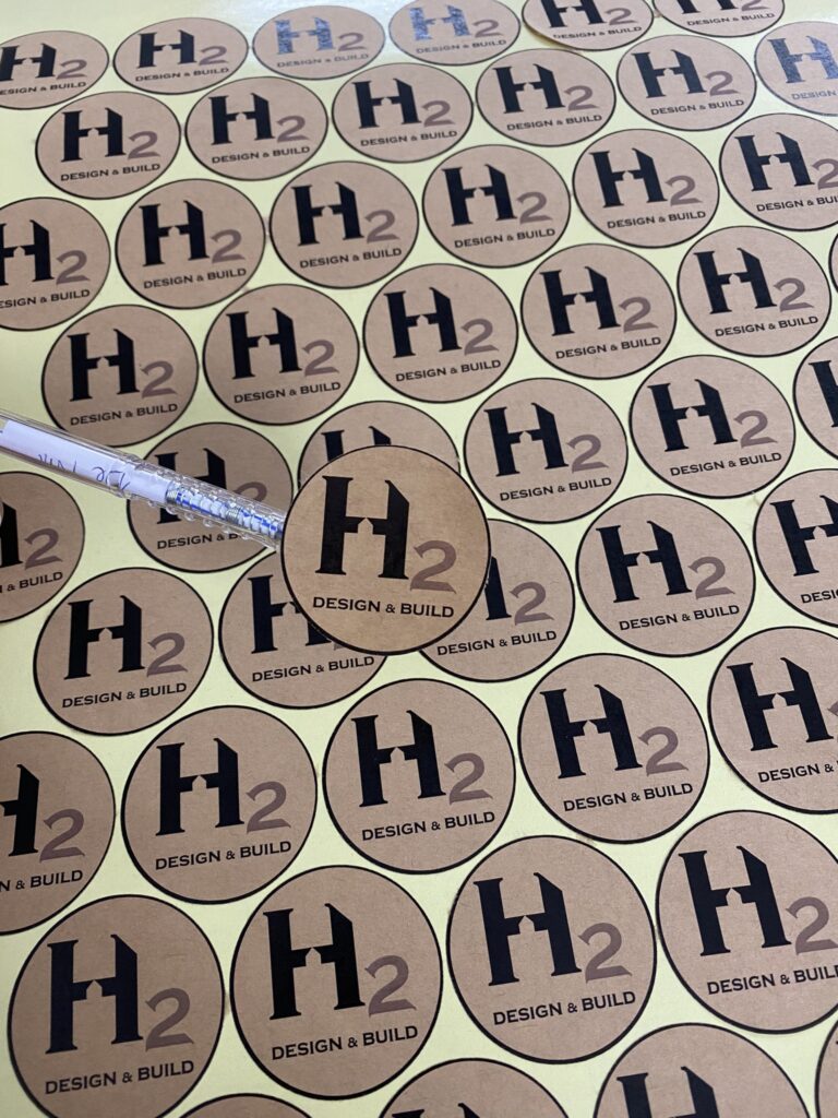 In Tem Nhãn Sticker Quận Bình Thạnh 4 IN TEM NHÃN STICKER QUẬN BÌNH THẠNH - IN DECAL GIẤY TẠI NHÀ IN PHÁT